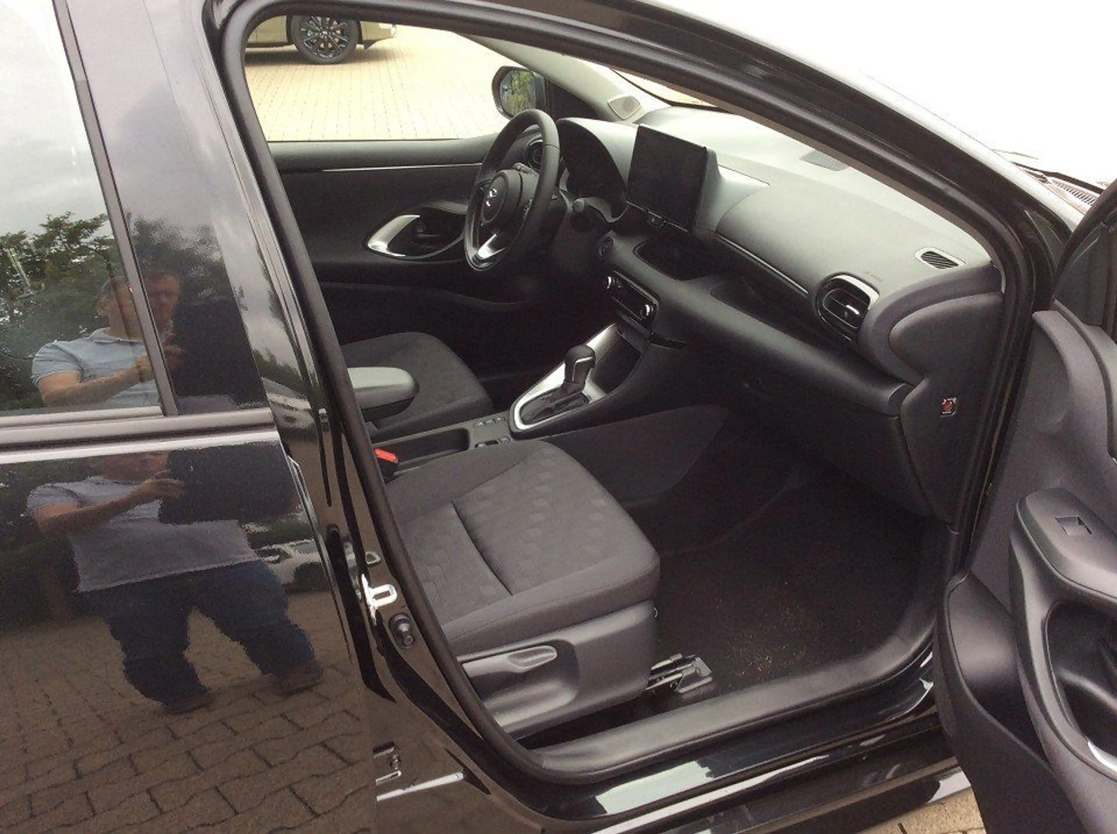 Mazda 2 HYB 1.5L Hybrid VVT-i Mazda2 Hybrid Exclusive- — photo 7