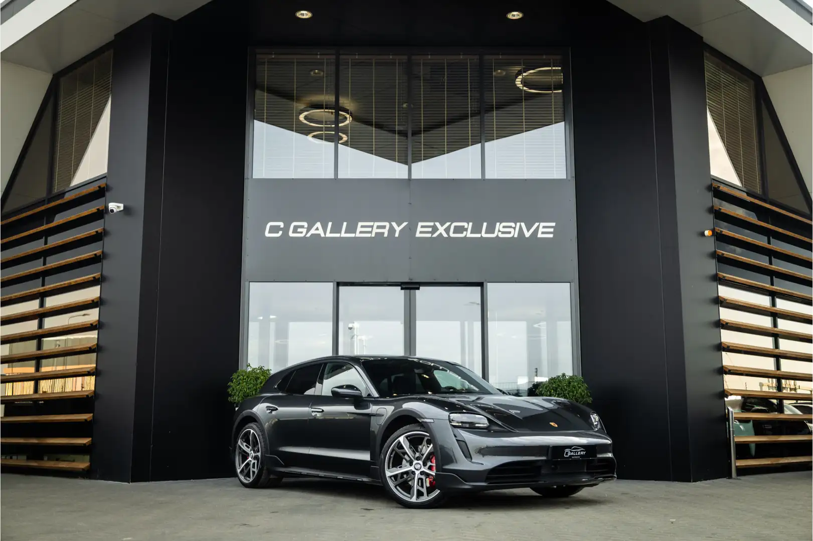 porsche taycan