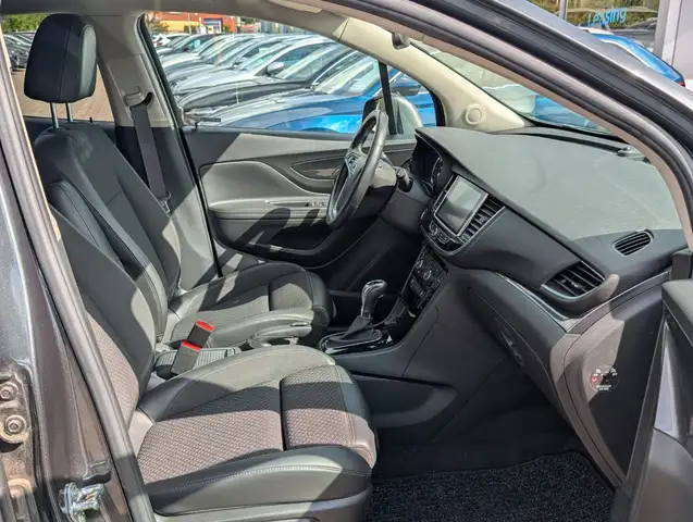 Opel Mokka view 3