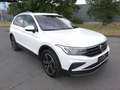 Volkswagen Tiguan DSG *NAVI*LED*Kamera*AHK*AsisstentPaket*18"Alus* Schwarz - thumbnail 3