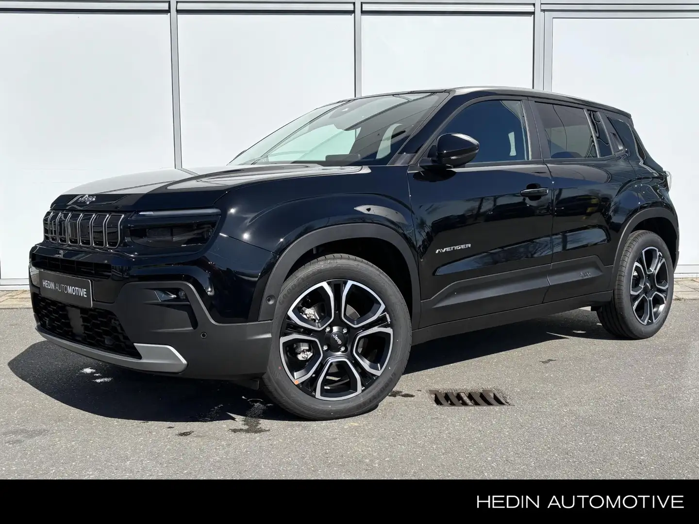 Jeep Avenger Summit 54 kWh | Navigatie | Keyless Entry & Start Zwart - 1