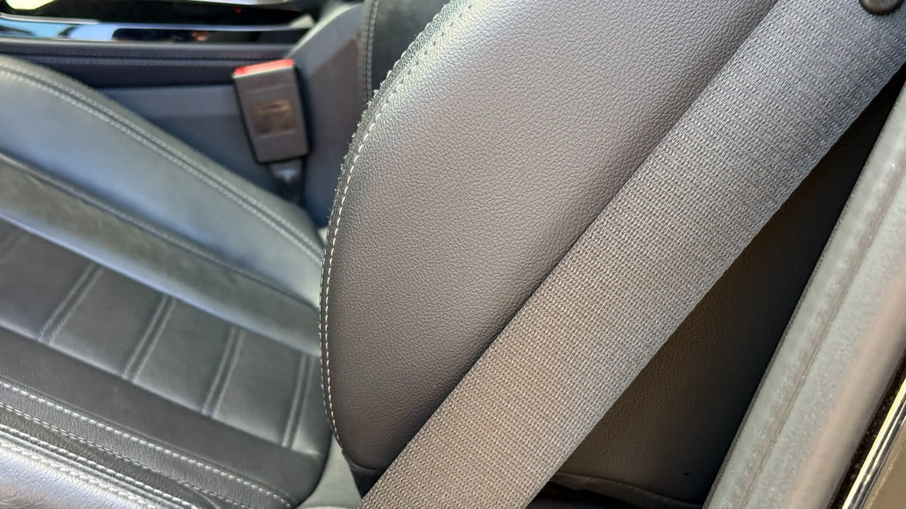 BMW X4 xDrive 20d M-Sportpaket — photo 14