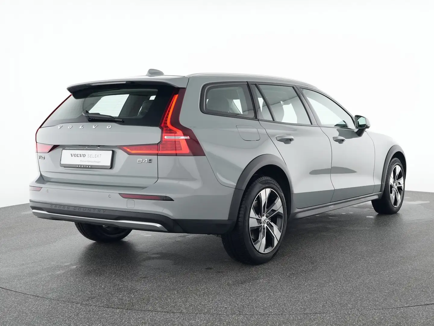 Volvo V60 CC B4 Diesel AWD Ultimate 18"+WINTER-PAKET Grau - 2