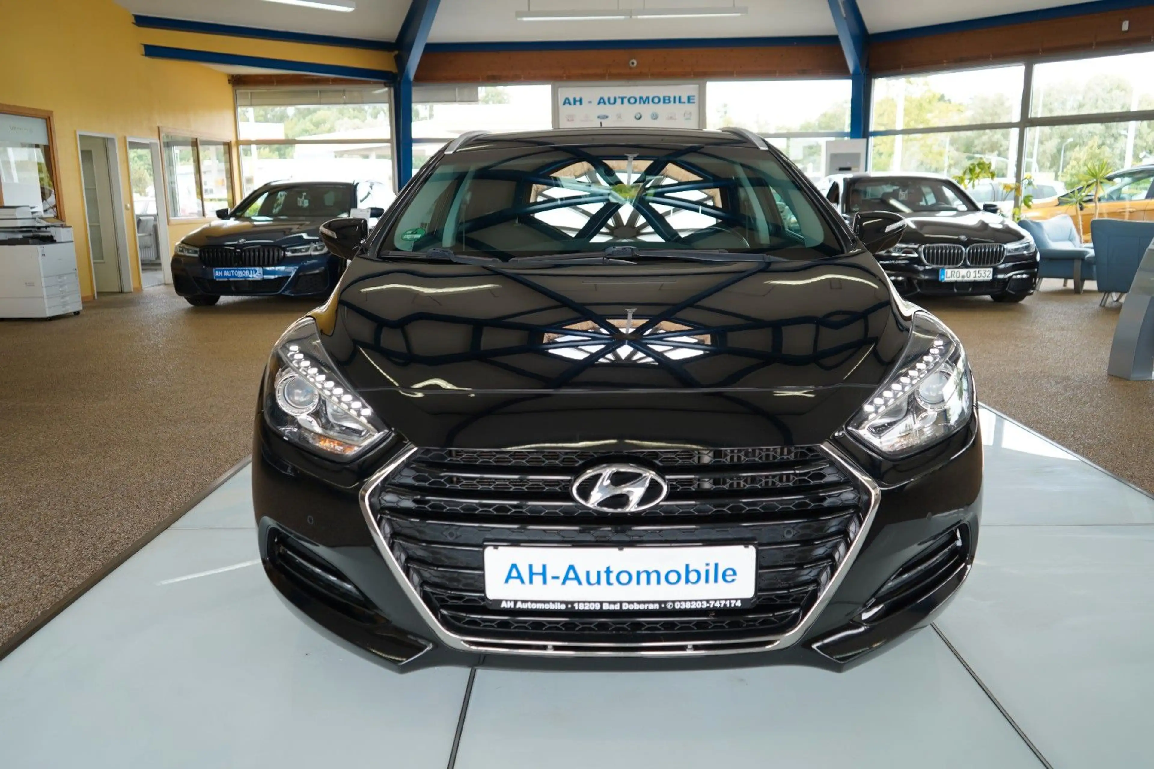 Hyundai i40 cw blue Trend KLIMAAUTO./ TEMPOMAT / PDC — photo 5