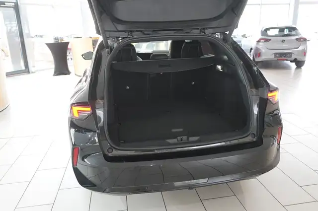 Opel Astra view 12