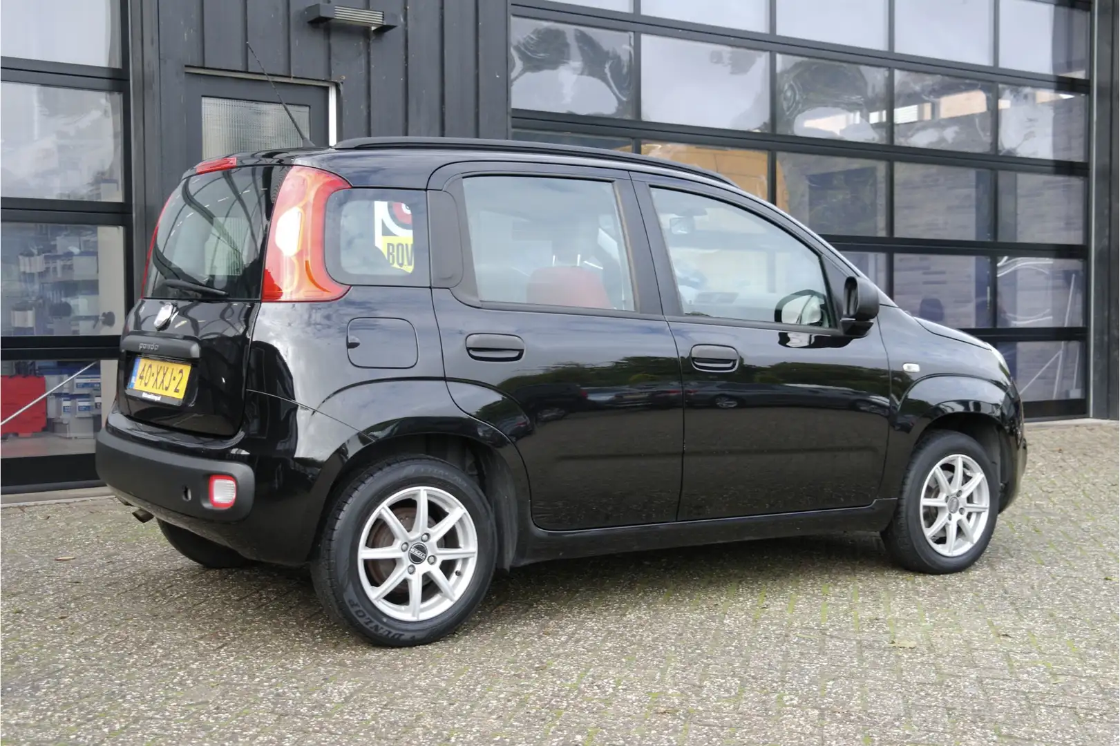 Fiat Panda 0.9 TwinAir Easy | NL-Auto | Airco | Elek.Ramen Noir - 2