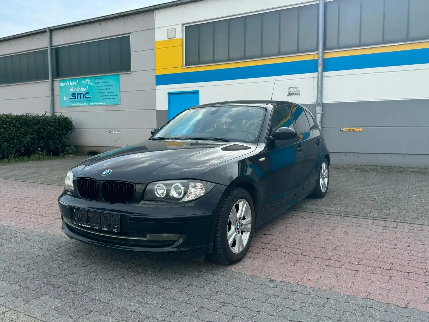 BMW 120 d M-Paket  LEDER*NAVI*Angel Eyes Noir - 1