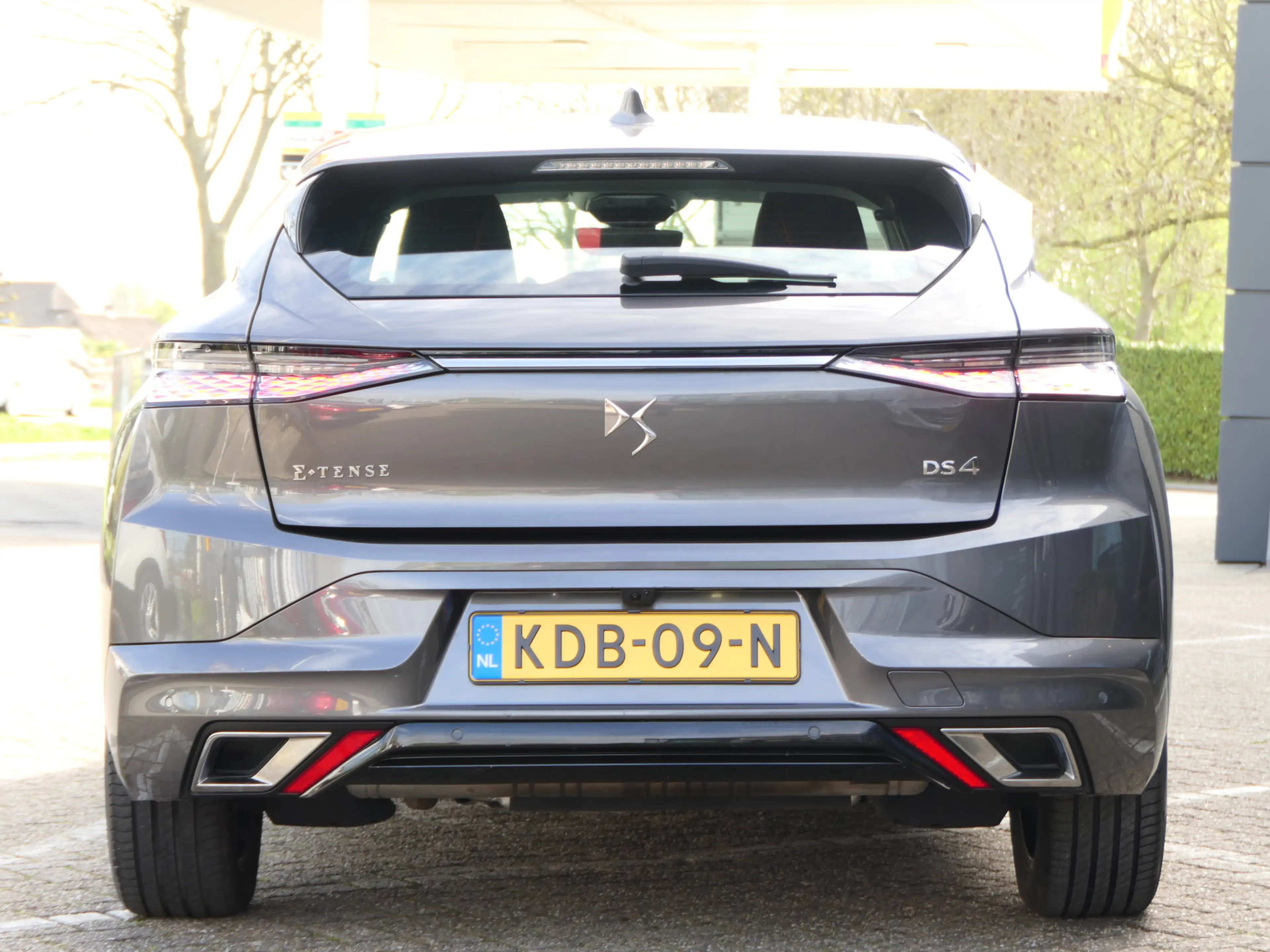 DS Automobiles DS 4 E-Tense Trocadero Plug In Hybrid | DAB | LMV 19'' — photo 13