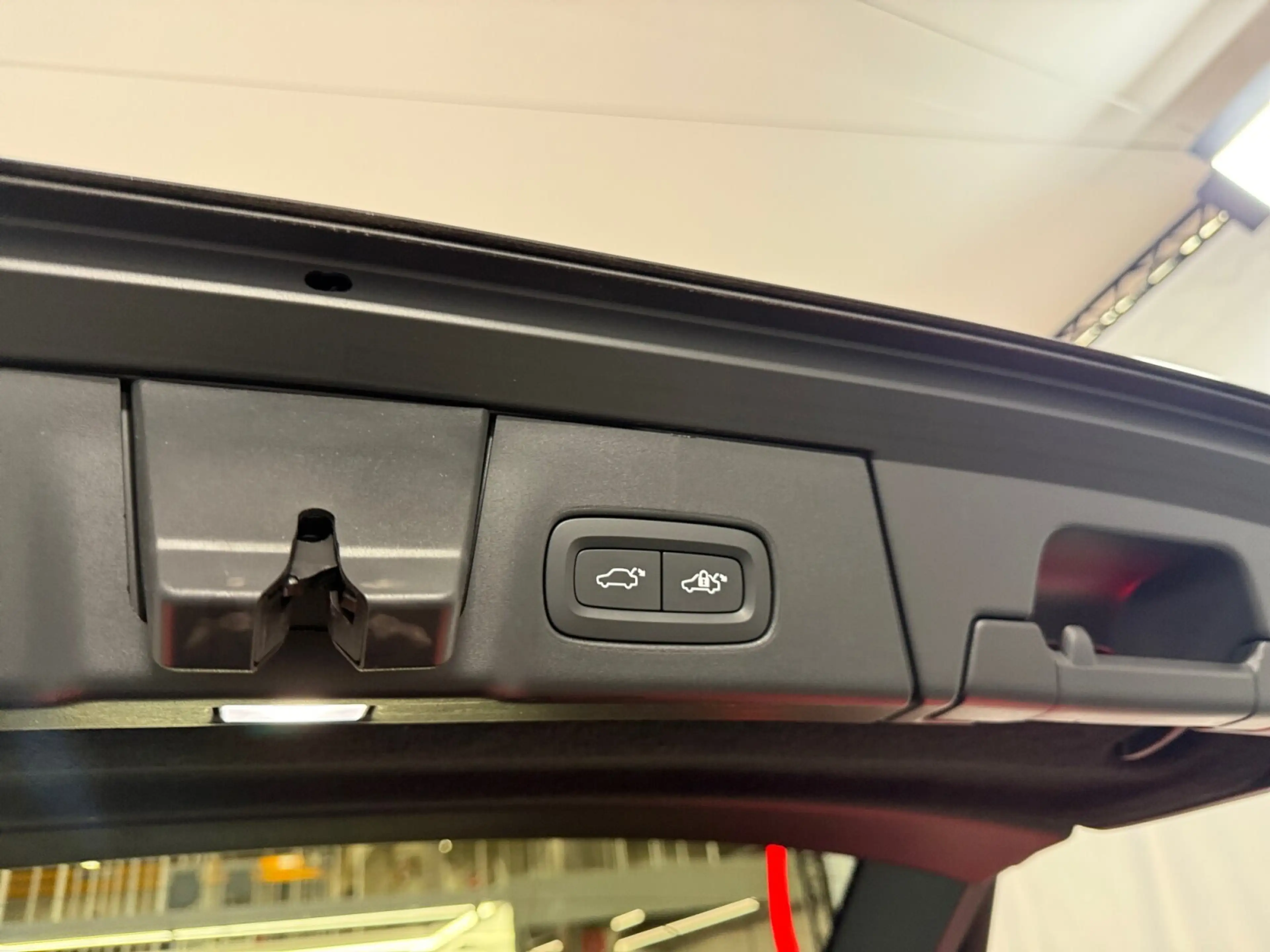 Volvo V90 B4 MHEV Core ** Pilot | Zetel/Stuurverwarm | Ha... — photo 24