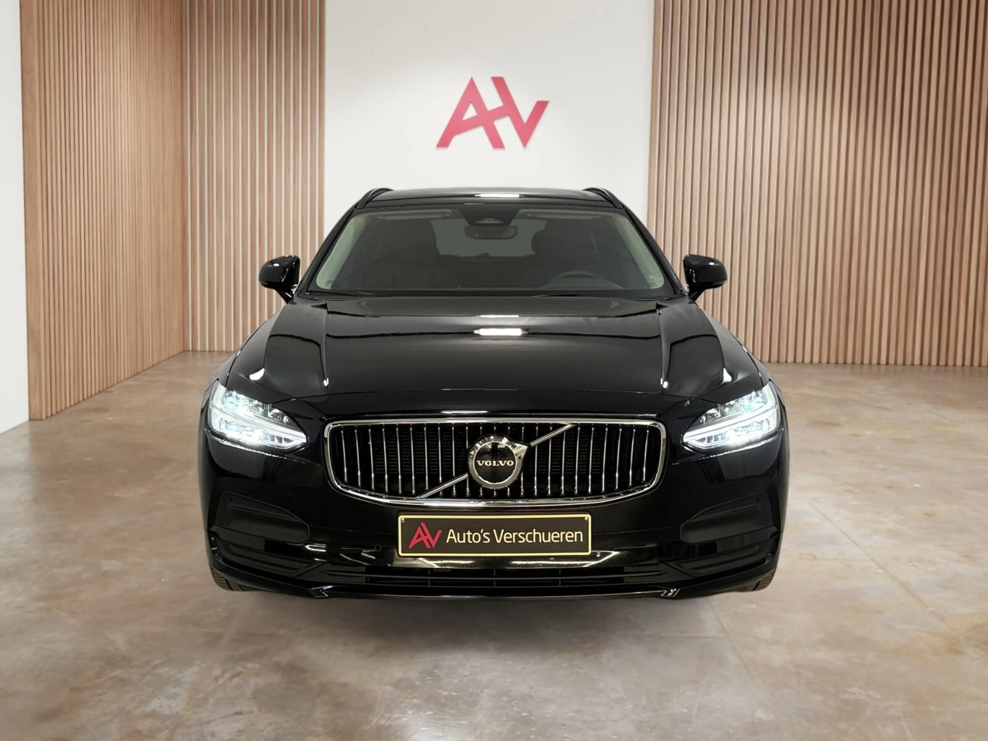 Volvo V90 B4 MHEV Core ** Pilot | Zetel/Stuurverwarm | Ha... — photo 2