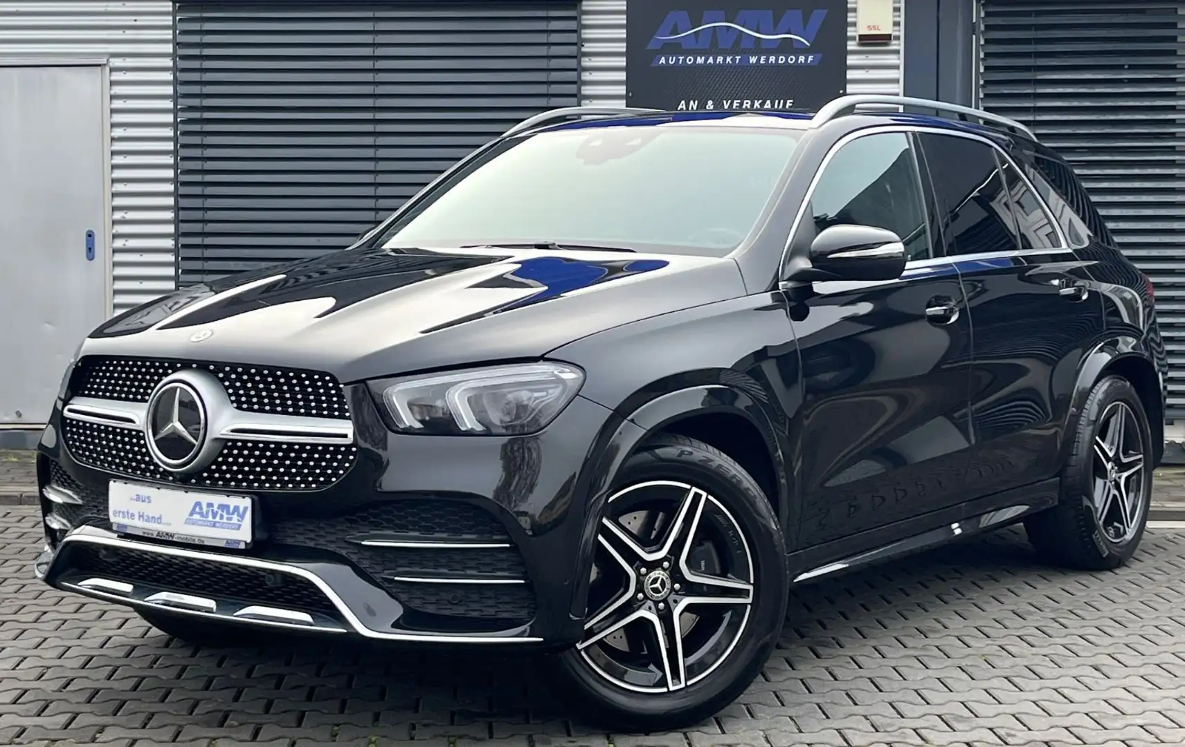 Mercedes-Benz GLE 350 d 4M AMG LINE PANO*AHK*AIRMATIC*LED*360°K Noir - 2