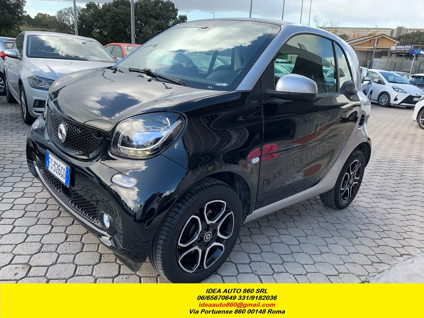smart forTwo Fortwo 1.0 Passion 71cv twinamic my18 Fekete - 1