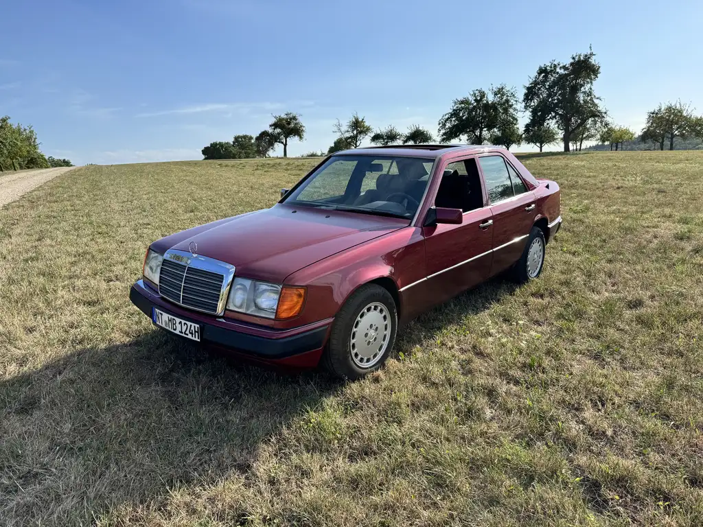 Mercedes-Benz 250