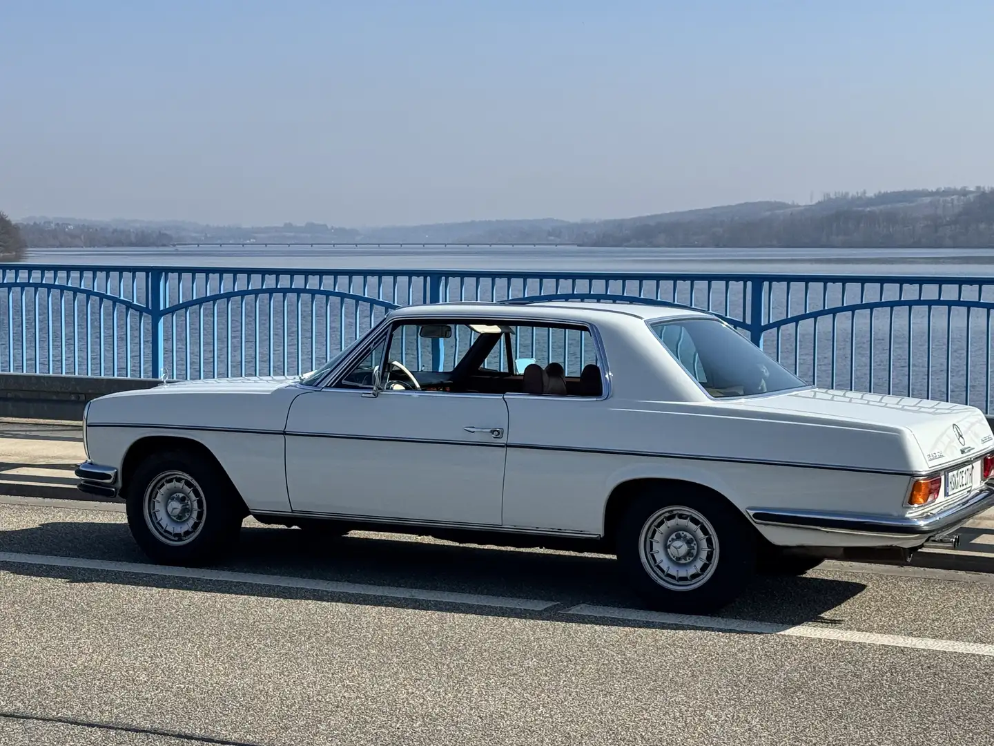 Mercedes-Benz W 114/115 Strich-Acht - 1