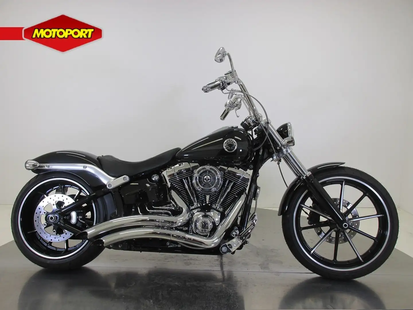 Harley-Davidson Breakout FXSB Чорний - 1