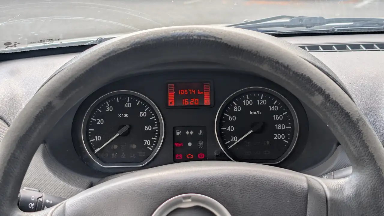 Dacia Sandero Sandero — photo 18
