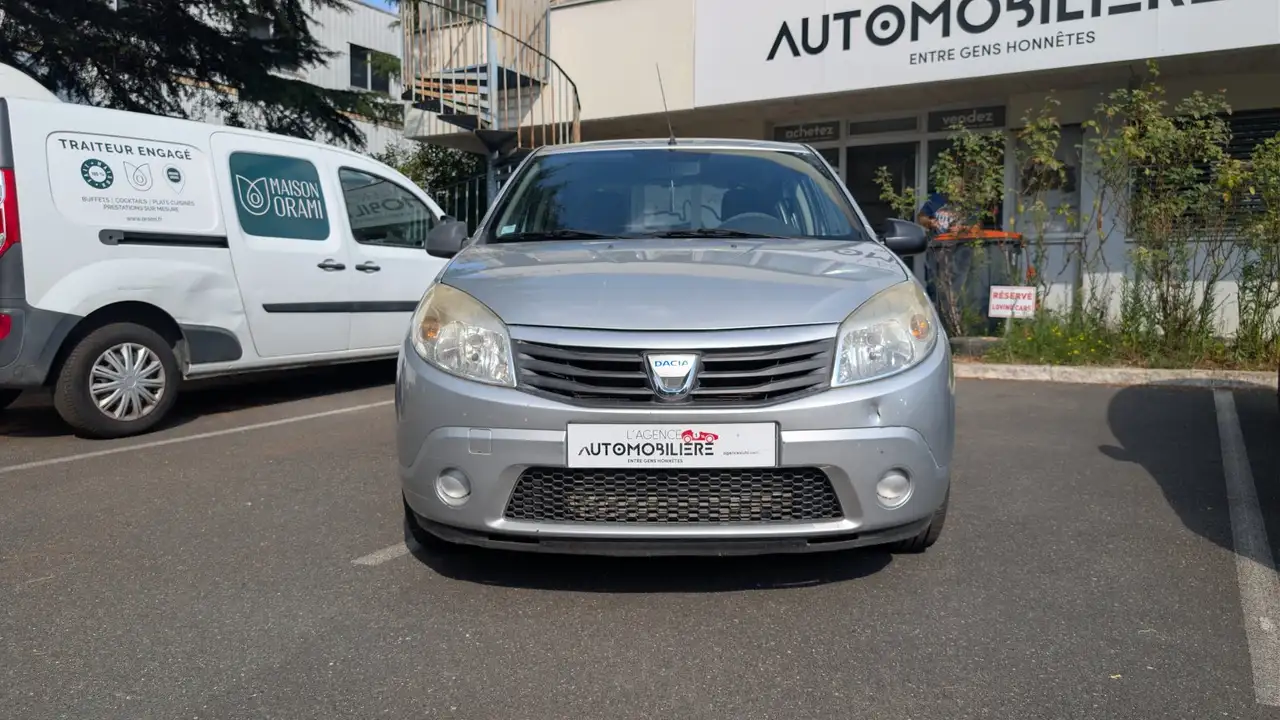Dacia Sandero Sandero — photo 2