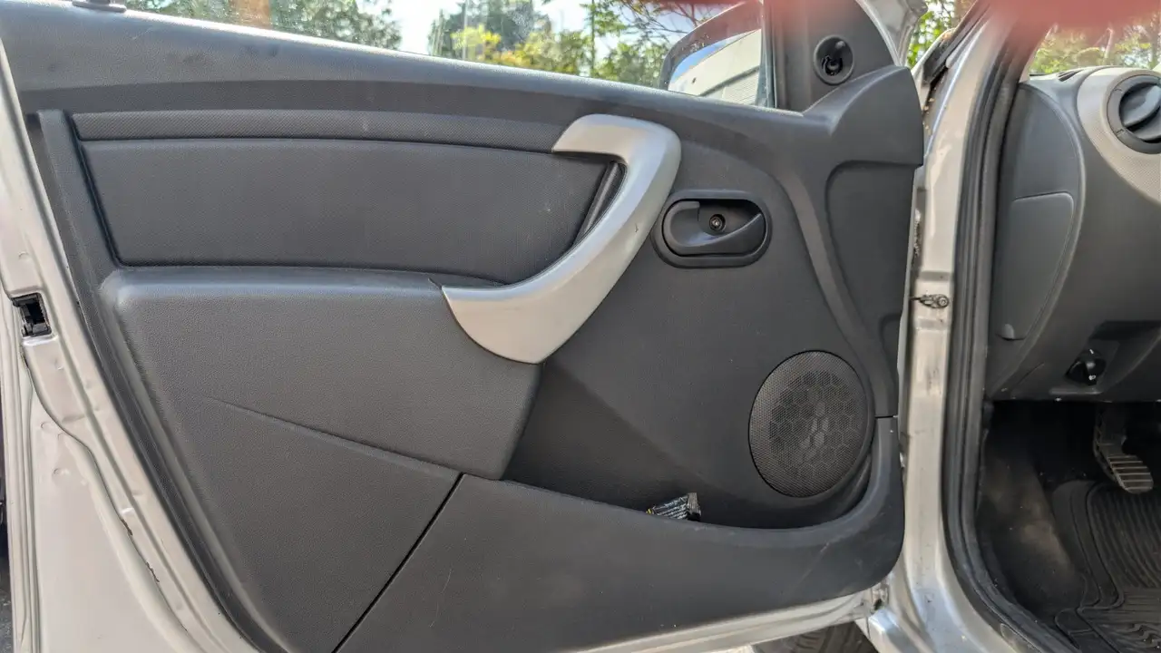 Dacia Sandero Sandero — photo 11