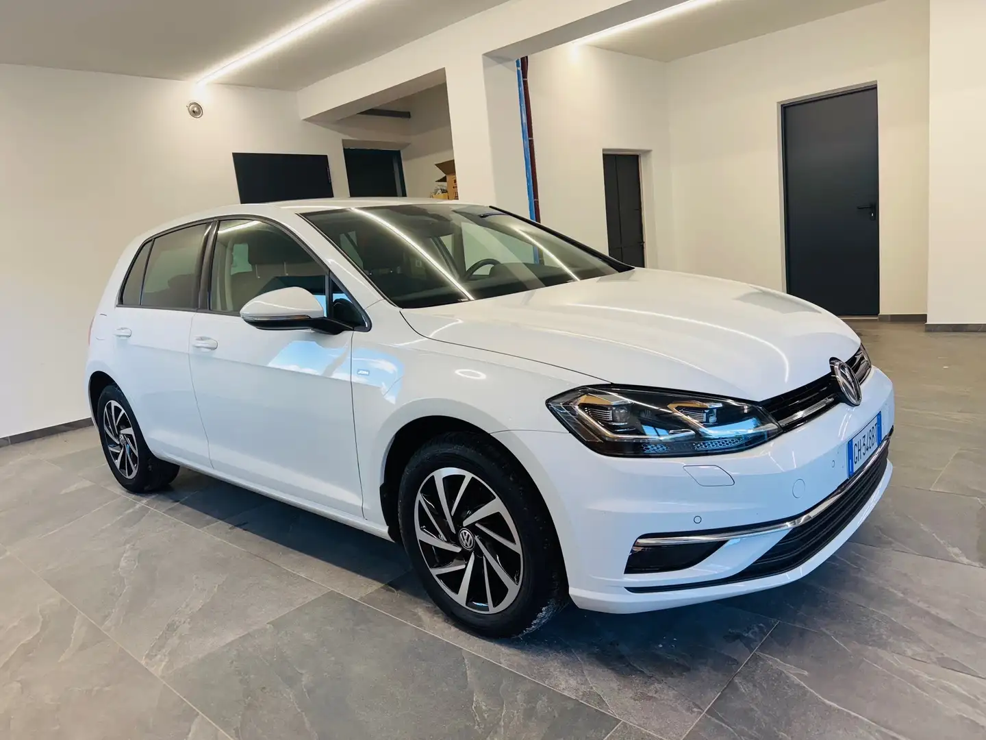 Volkswagen Golf 5p 1.6 tdi Business 115cv dsg Bianco - 2