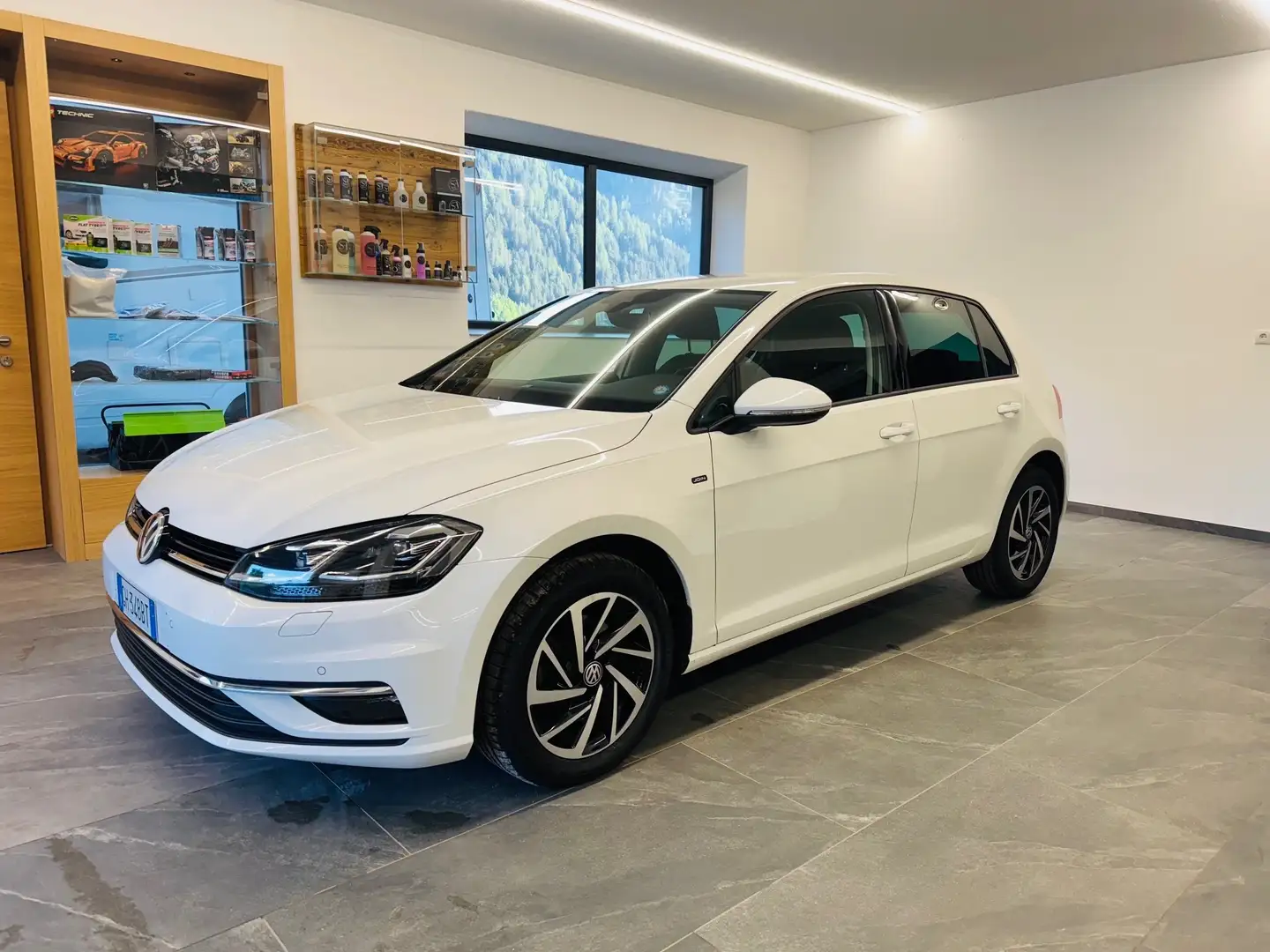 Volkswagen Golf 5p 1.6 tdi Business 115cv dsg Bianco - 1