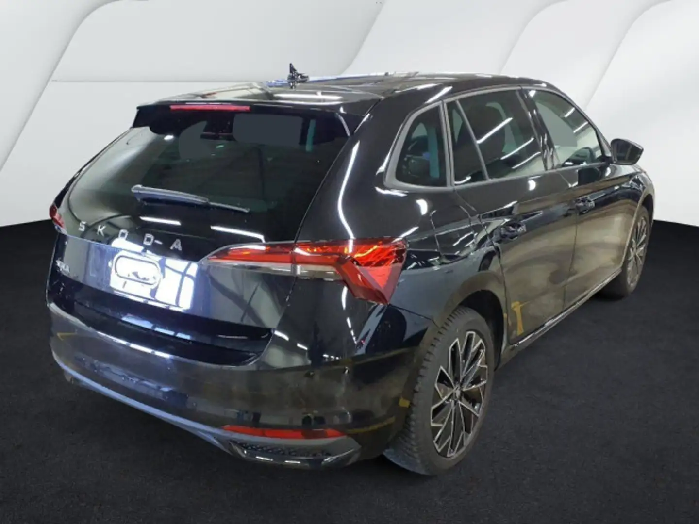 Skoda Scala Selection 1.5 TSI DSG LED Navi RFK ACC AHK Schwarz - 2