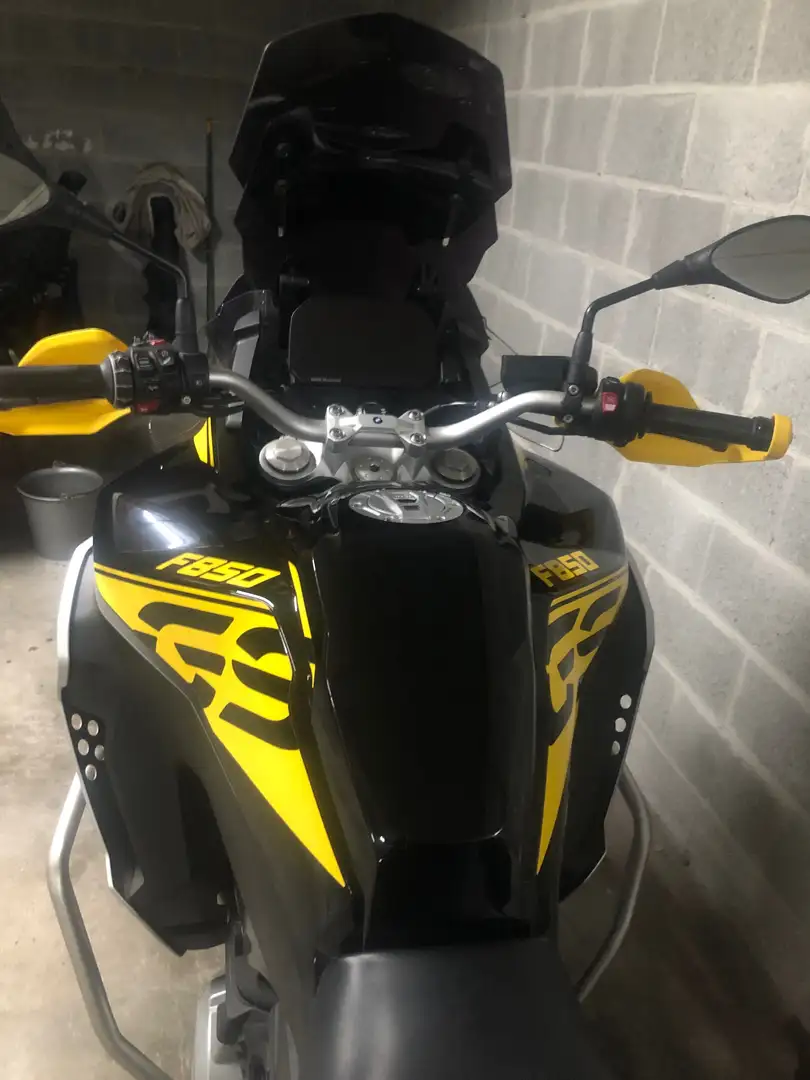 BMW F 850 GS Adventure Noir - 2