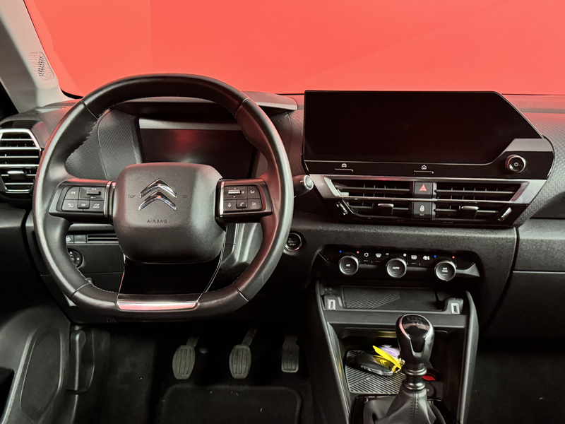 Citroen C4 1.2 Puretech Shine | Camera | Head-up display | Na — photo 14