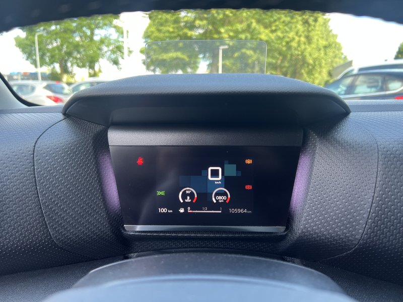 Citroen C4 1.2 Puretech Shine | Camera | Head-up display | Na — photo 6