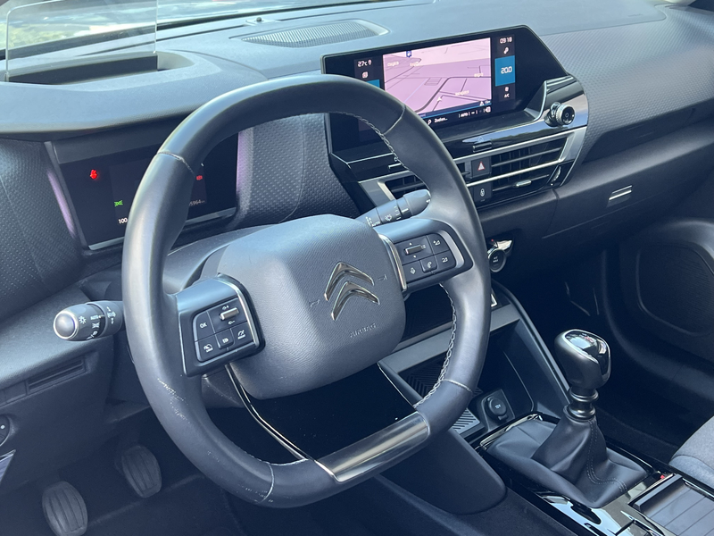 Citroen C4 1.2 Puretech Shine | Camera | Head-up display | Na — photo 3