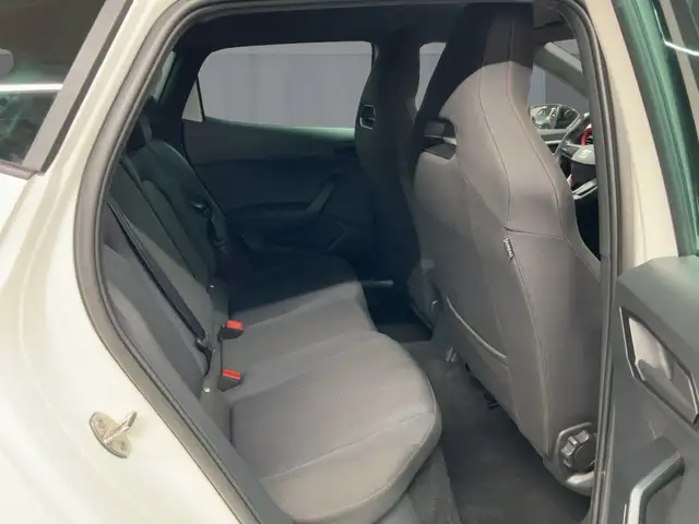 Seat Ibiza view 9