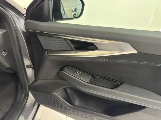 Renault Austral view 11