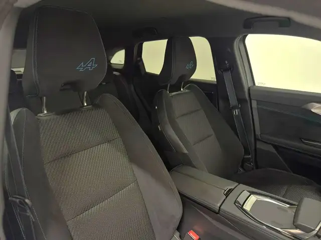 Renault Austral view 13