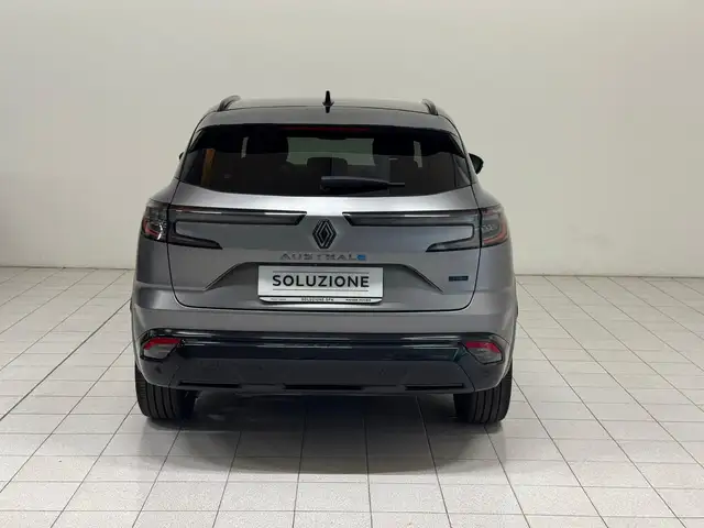 Renault Austral view 7