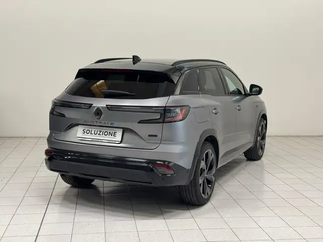 Renault Austral view 2