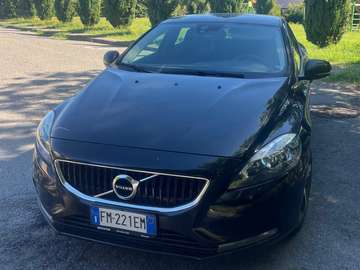 V40 II 20122.0 d2 eco Kinetic my18