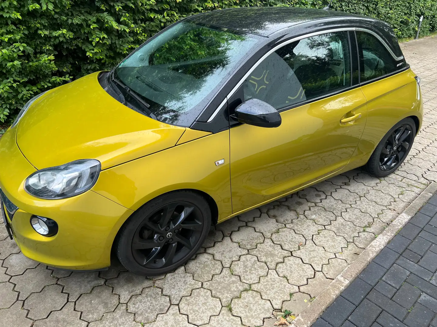 Opel Adam Slam Yellow - 1