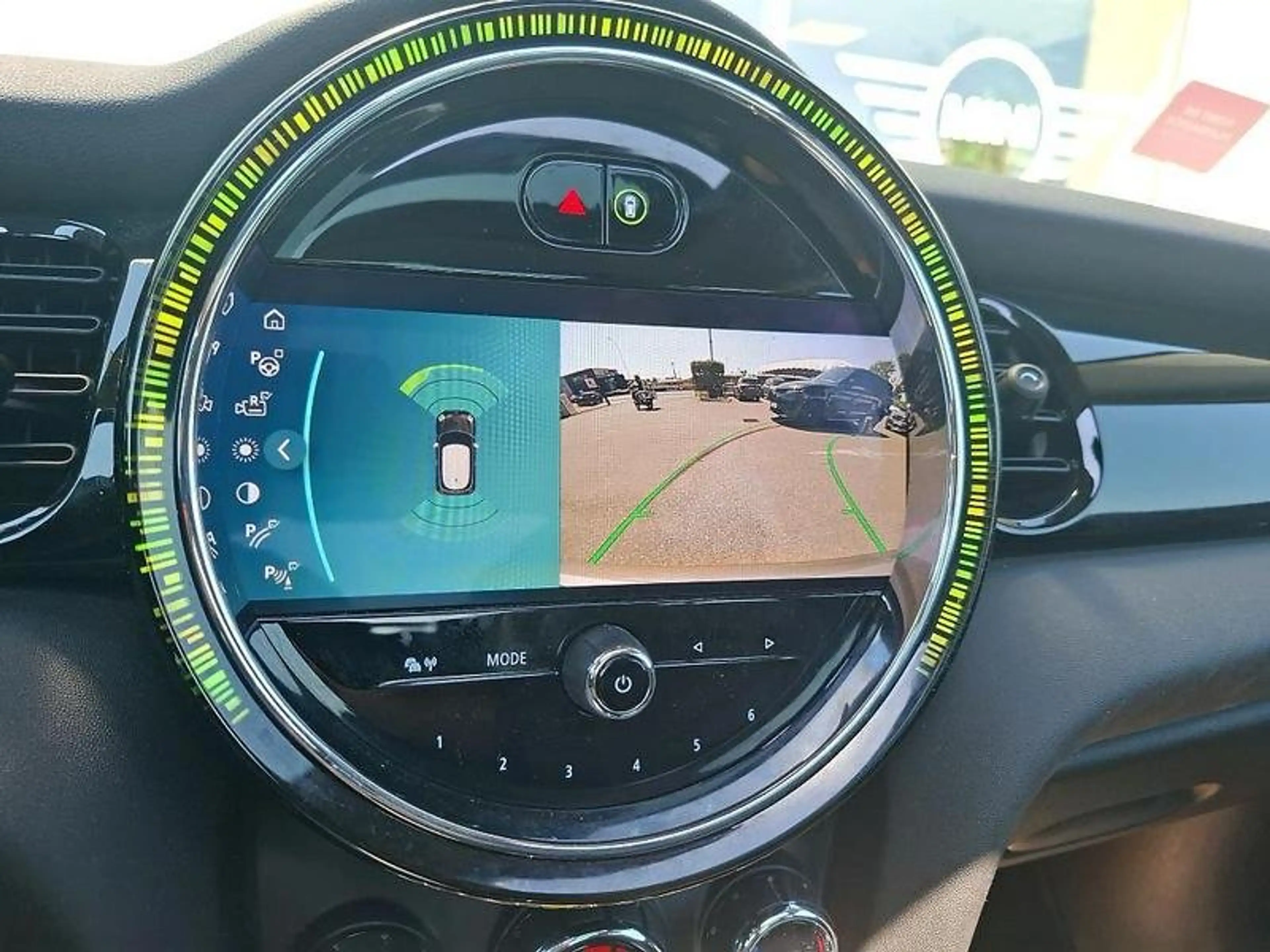 MINI Cooper SE Classic Trim 32.6 kWh Pano/WPU/RFK/LED — photo 11