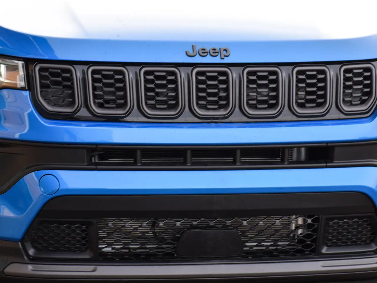 Jeep Compass снимка Jeep Compass
