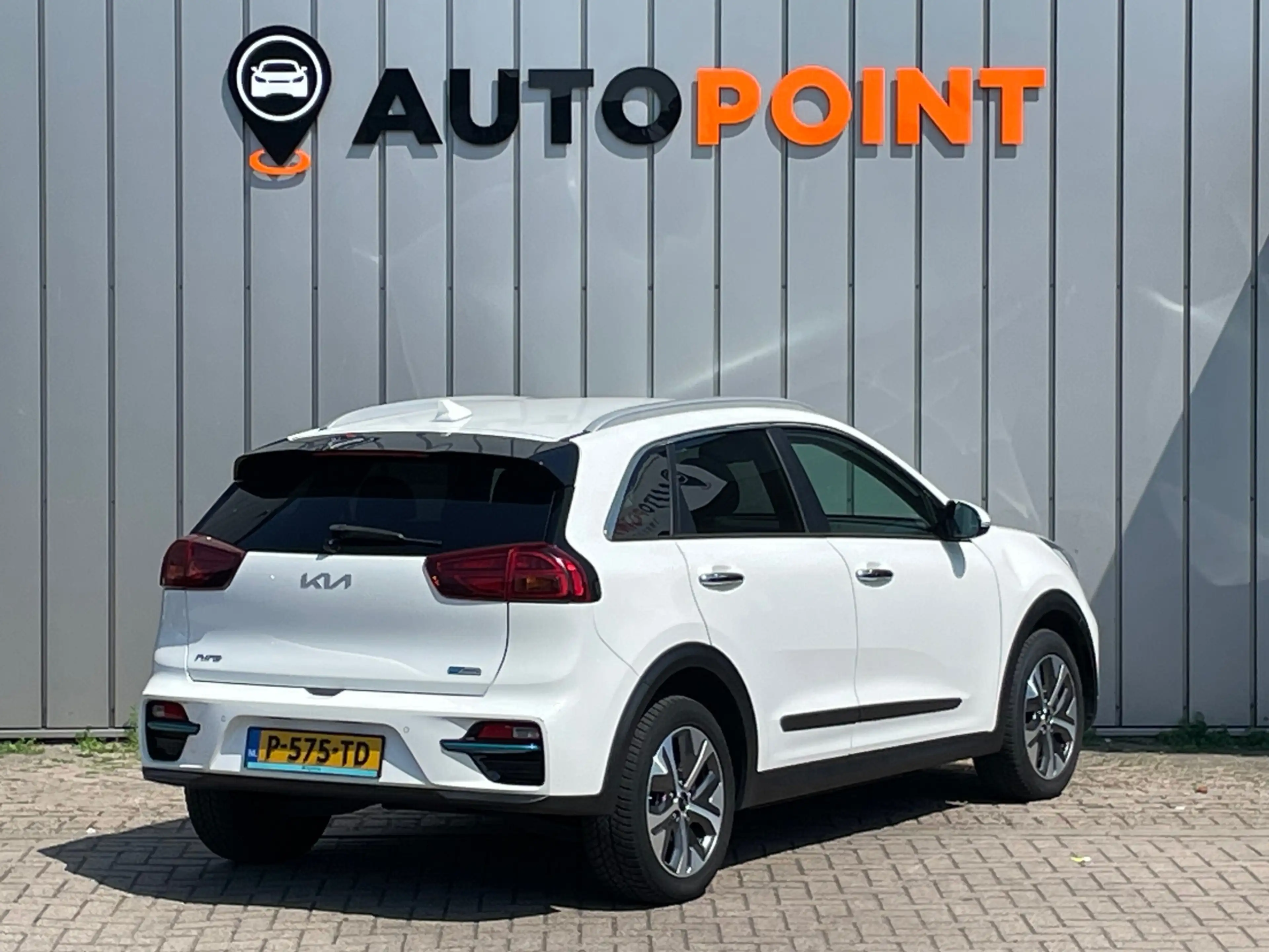 Kia e-Niro DynamicPlusLine 64 kWh SOH100% 1E EIG DEALEROND |P — photo 4