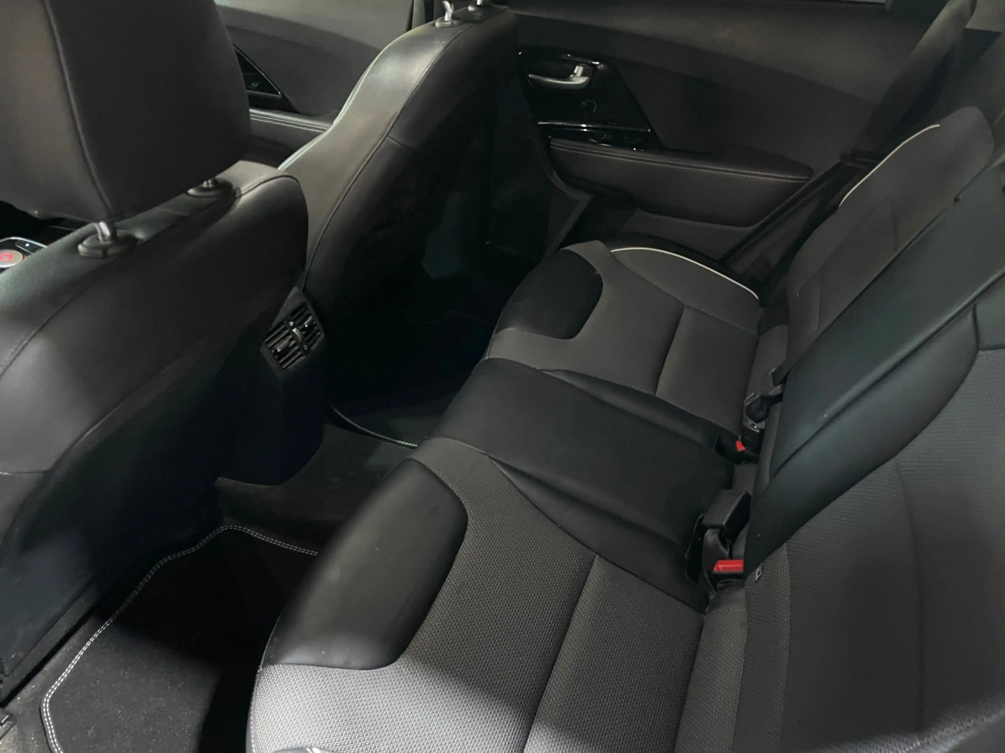 Kia e-Niro DynamicPlusLine 64 kWh SOH100% 1E EIG DEALEROND |P — photo 7