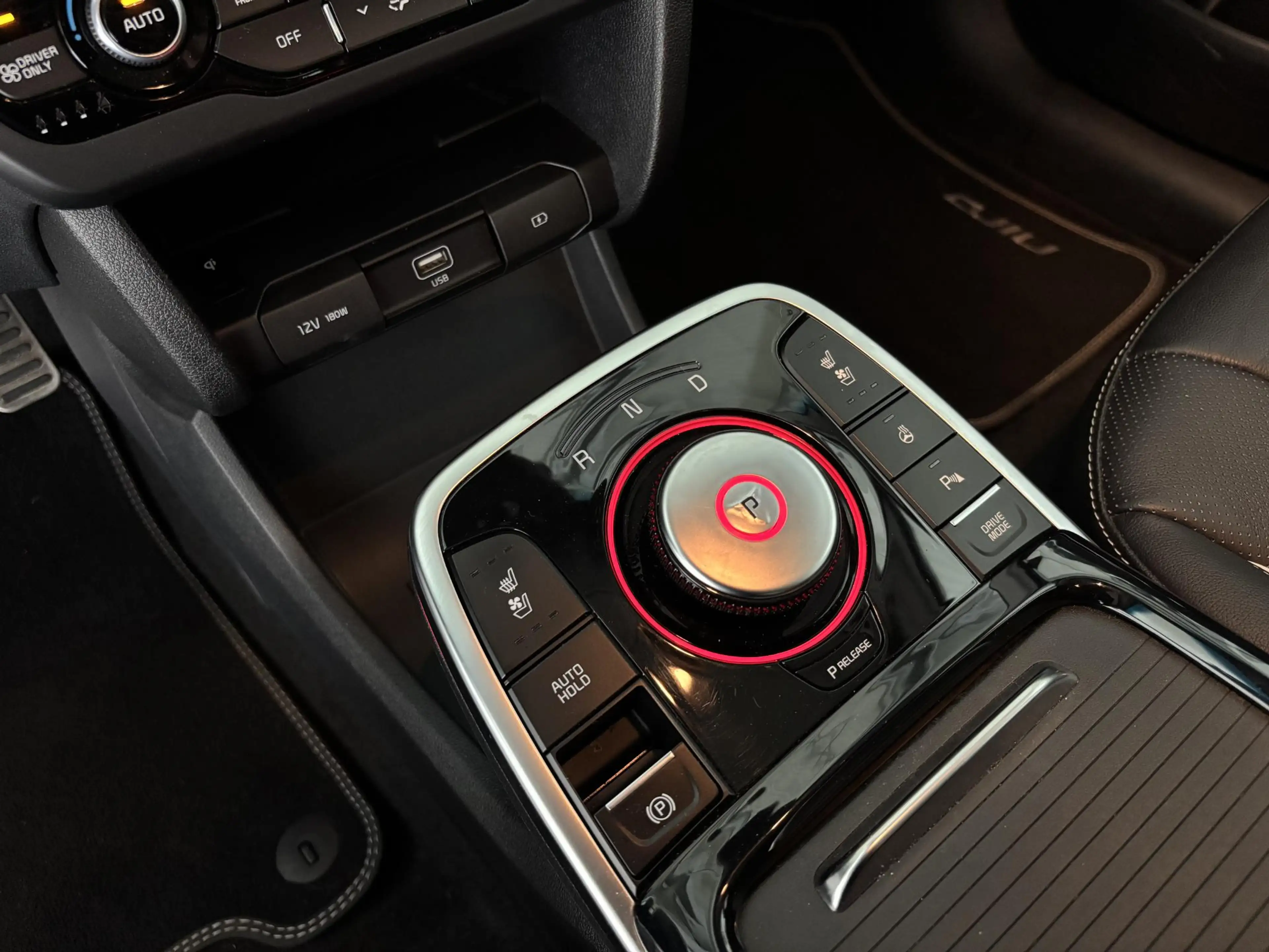 Kia e-Niro ExecutiveLine 64 kWh | SOH 100% | 4 NIEUWE ALL SEA — photo 12