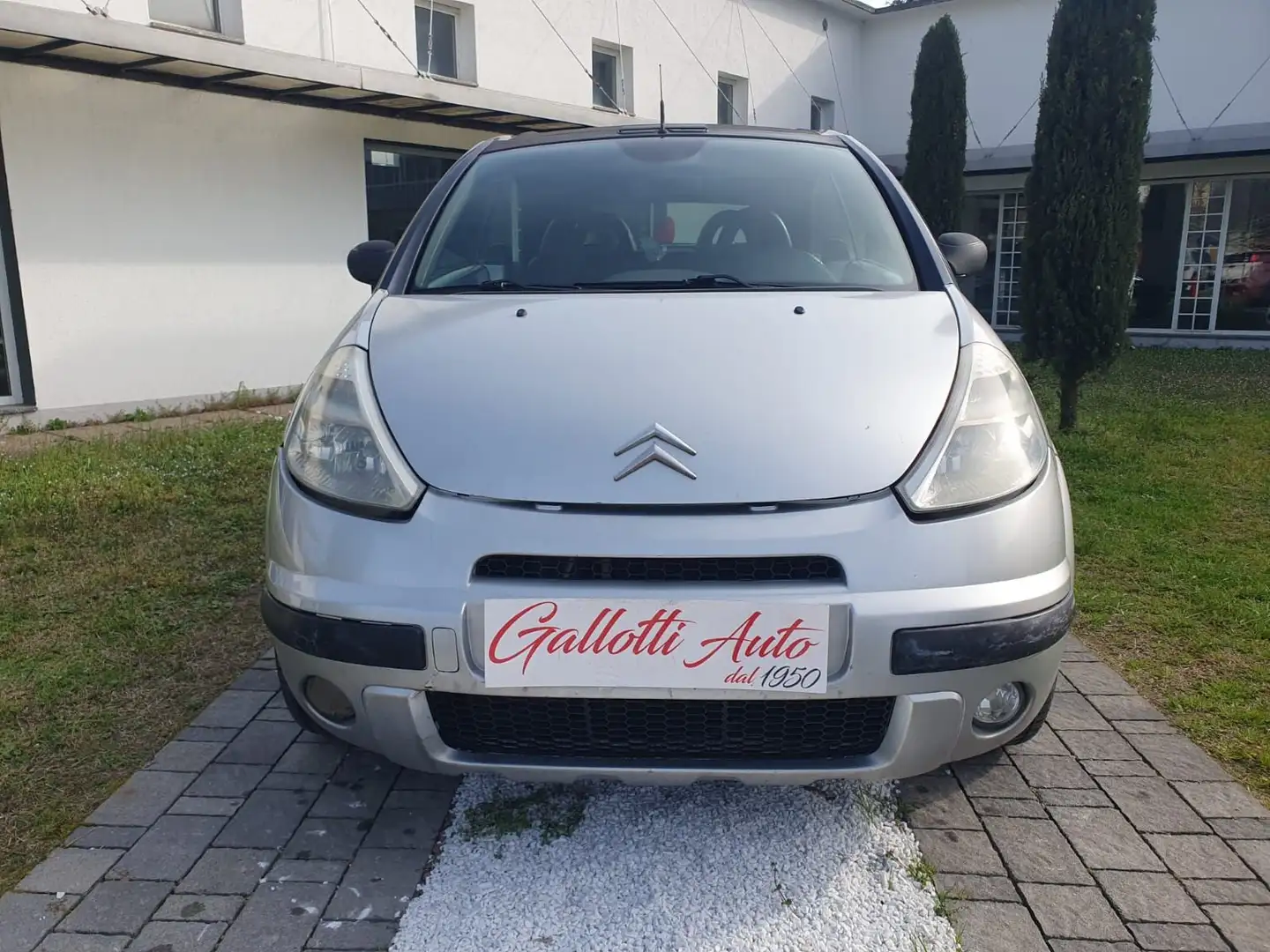 Citroen C3 Pluriel 1.4 HDi 70CV Plateado - 2