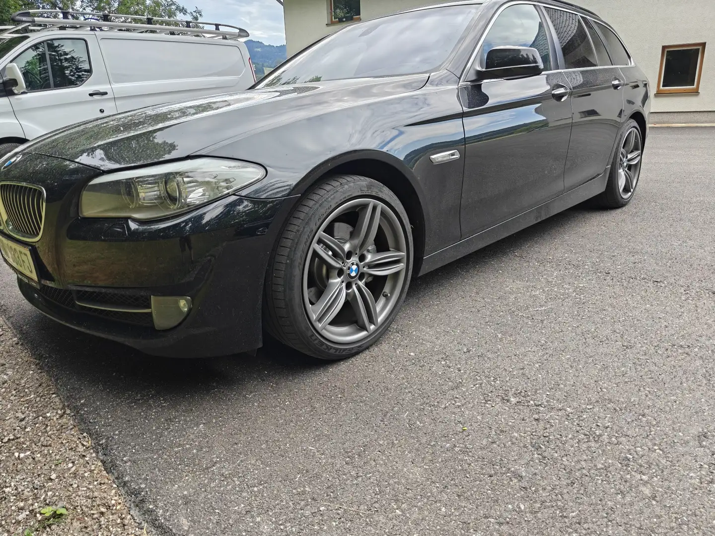 BMW 520 520d Touring - 2