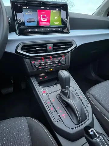 Seat Ibiza view 8