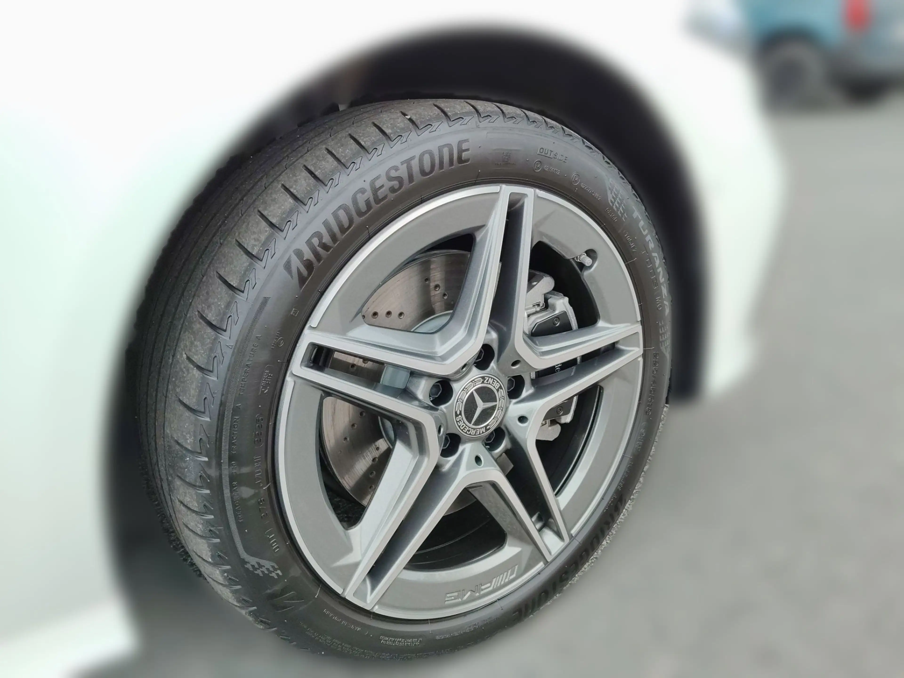 Mercedes-Benz A 250 e Hybrid 2xKlima 360 AUT Kam. KlimaA LED — photo 8