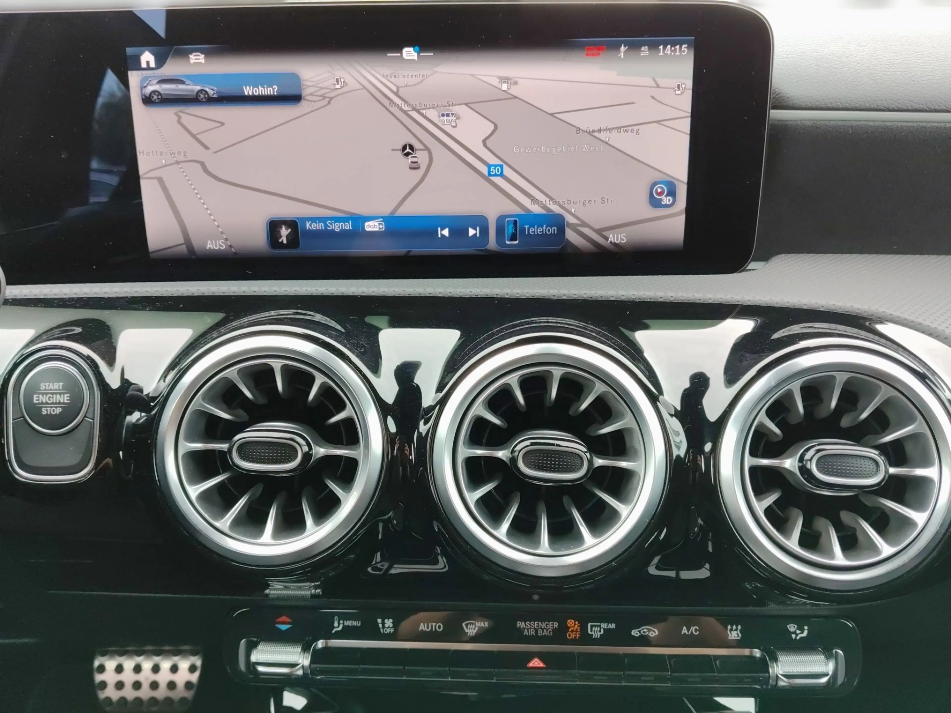 Mercedes-Benz A 250 e Hybrid 2xKlima 360 AUT Kam. KlimaA LED — photo 12