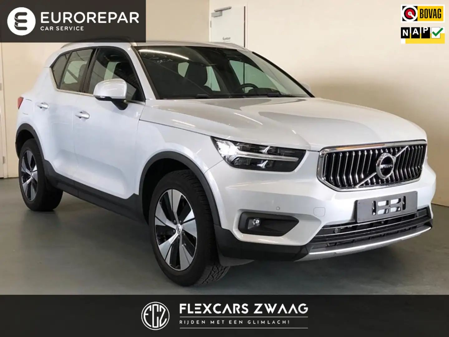 Volvo XC40 1.5 T4 Recharge Inscription Expression - Automaat Wit - 1
