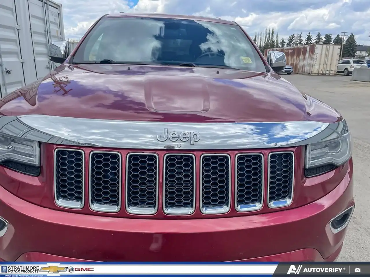 Jeep Grand Cherokee снимка Jeep Grand Cherokee