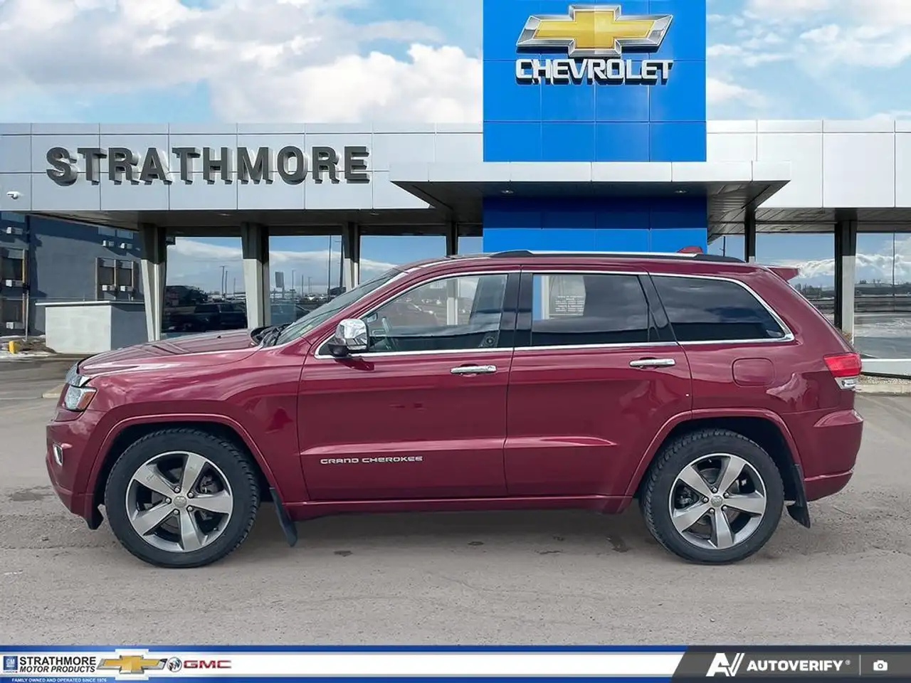 Jeep Grand Cherokee снимка Jeep Grand Cherokee