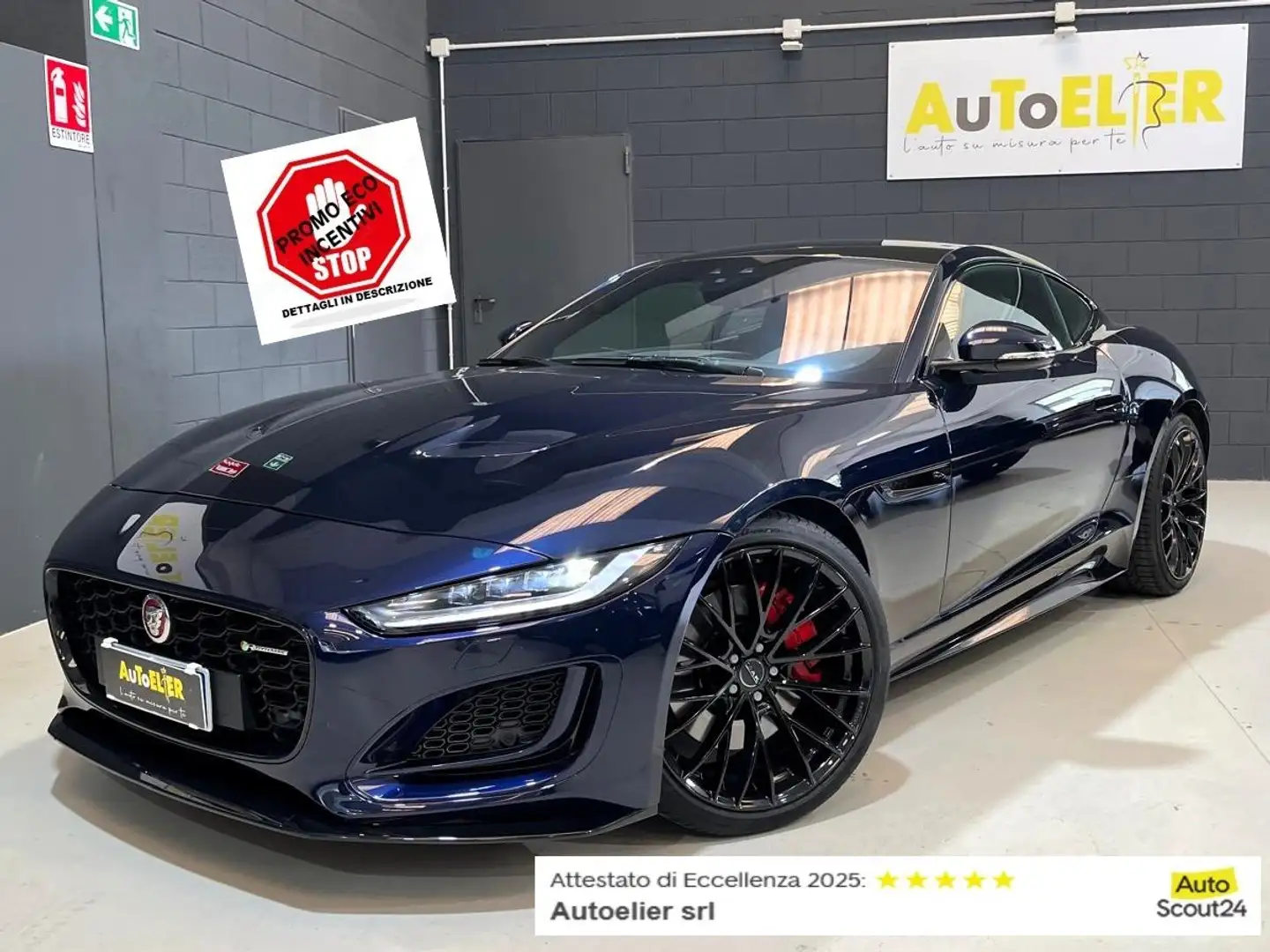 Jaguar F-Type F-Type 2020 Coupe 2.0 i4 R-Dynamic rwd 300cv auto Blu/Azzurro - 1